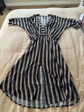 NWOT Uma and Leopold Striped Knit dress in Olive and Black